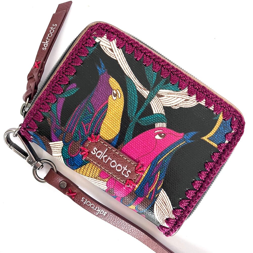 Sakroots Artist Circle Wristlet Wallet Zip-Around Opening Embroidered Trim Birds